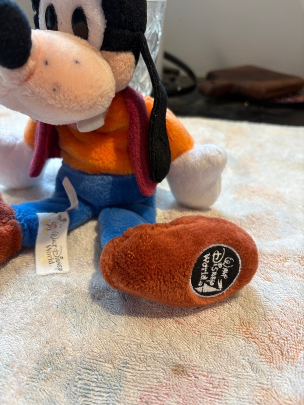 Vintage Disney Plush Goofy  Rare Yellow Hat 13 inches - Picture 3 of 9